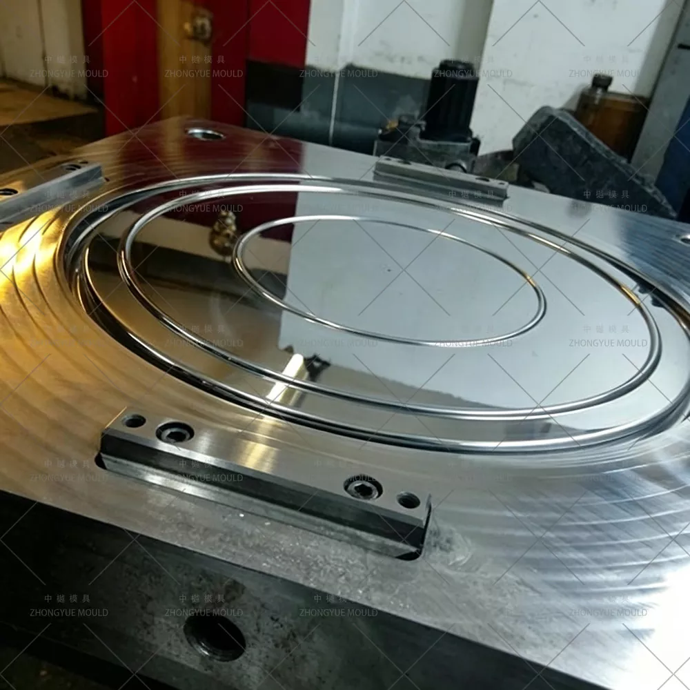 Plastic 5L Paint Bucket Lid Mould