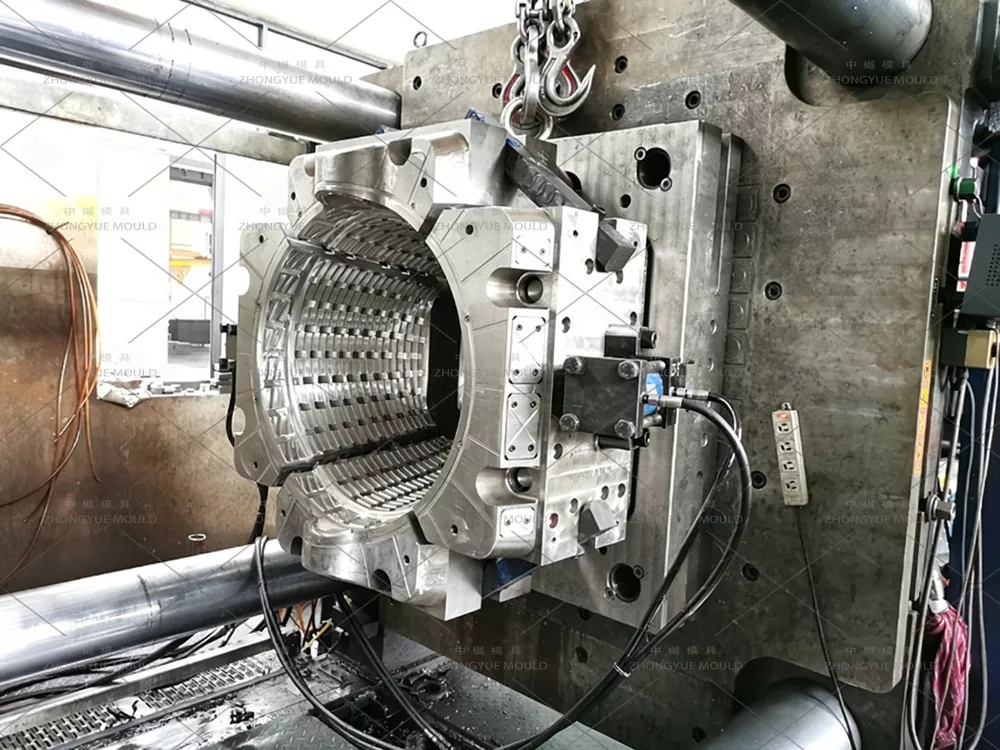 Plastic 5L Paint Bucket Lid Mould