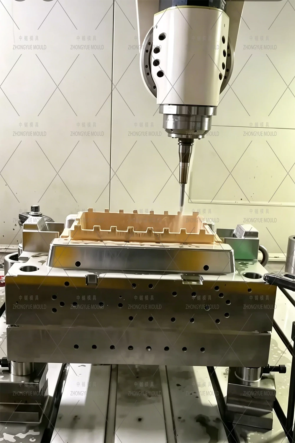 50L Storage Box Mould Core High Precision CNC Machining