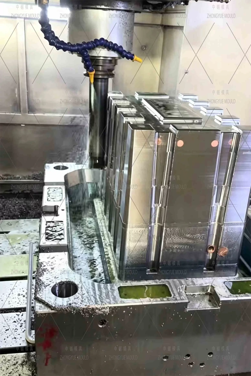 Heavy Duty Storage Box Mould High Precision CNC Machining