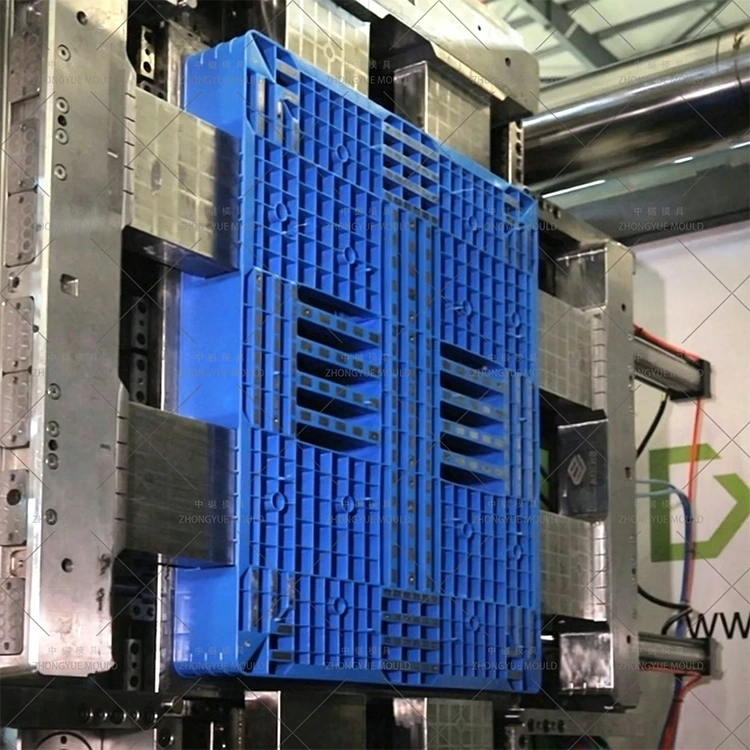 Plasitc Four-way Pallet Mould Trial