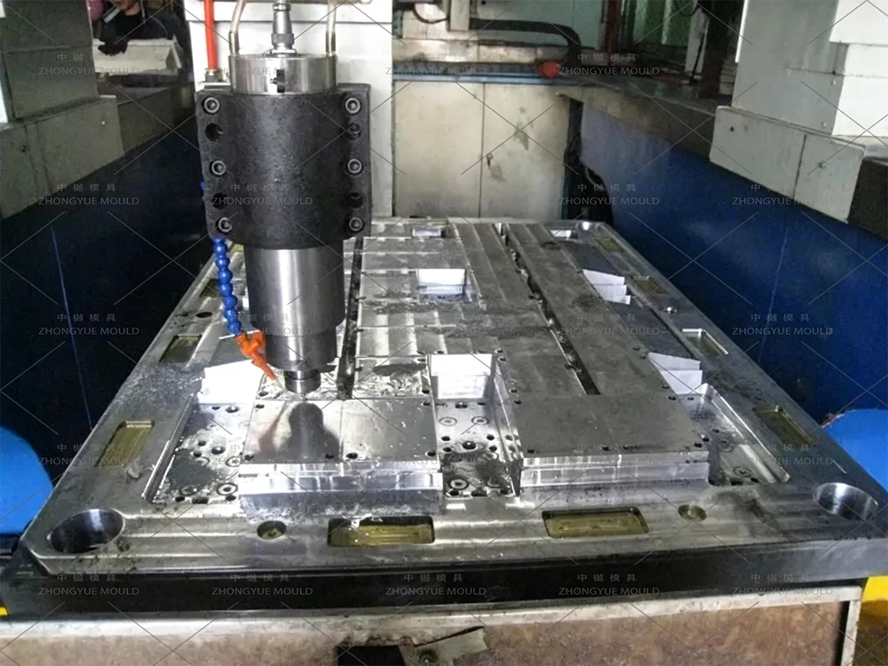 Plastic Nestable Pallet Mould Core CNC